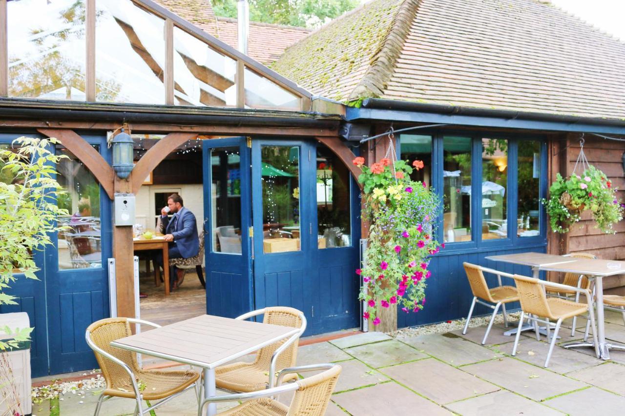 Cromwell Arms Country Pub With Rooms Romsey Exterior foto