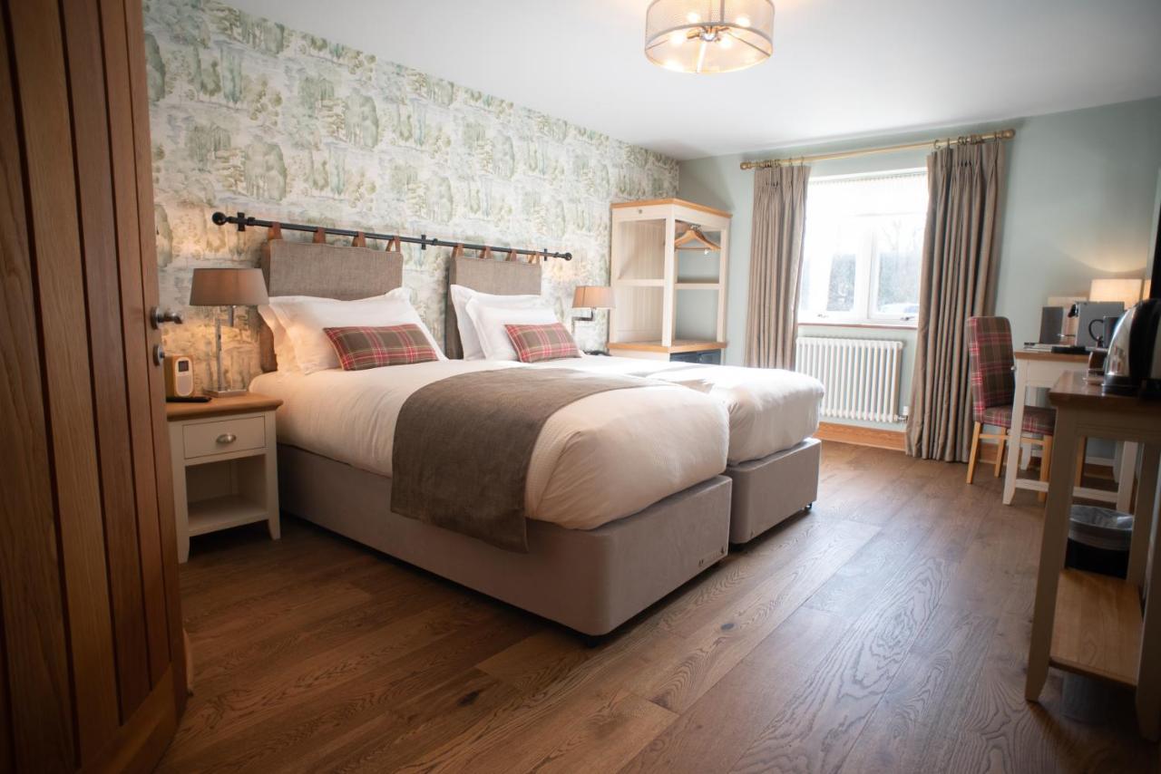 Cromwell Arms Country Pub With Rooms Romsey Exterior foto